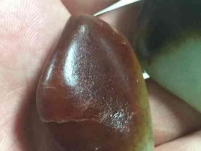 如何鉴别玉石优劣？掌握六大标准轻松辨别！