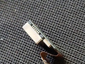 魅族手机后置摄像头拍照反了怎么办？如何调整设置恢复正常？