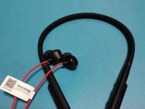 蓝牙耳机充电头使用方法是什么？如何正确充电？