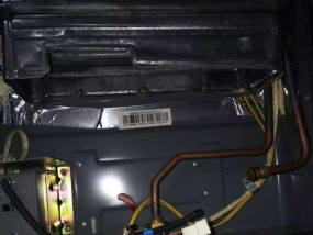 热水器顶针盖打开方法是什么？