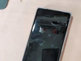荣耀三挖孔手机性能如何？用户体验怎么样？