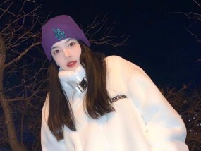 新人如何使用手机灯光进行摆拍？
