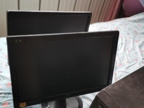 解决开机显示器无电问题的有效方法（如何应对开机后显示器无法正常工作的情况）