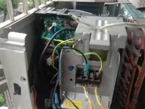 日立中央空调系统故障代码解析（了解故障代码的含义与处理方法）