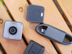 电脑显示器盖套怎么拆下来？需要哪些工具？