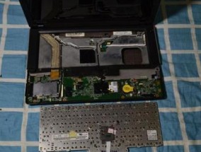 电脑开机黑屏怎么办（解决电脑开机黑屏问题的有效方法）