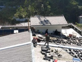 架空层砌防火墙的正确方法是什么？砌墙时应注意哪些安全问题？