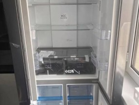 冰箱冻坏了怎么清洗干净（解决冻坏冰箱的清洗方法和注意事项）