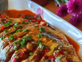 红烧鱼的烹饪秘诀（掌握红烧鱼的关键步骤）
