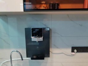 解决净水器回水不停机的方法（保障水源安全）
