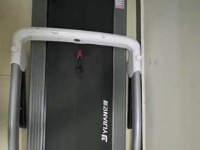 跑步机通电保养维修指南（有效延长跑步机寿命）