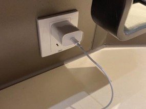 户外煮饭用的充电器应该叫什么？使用时应注意什么？
