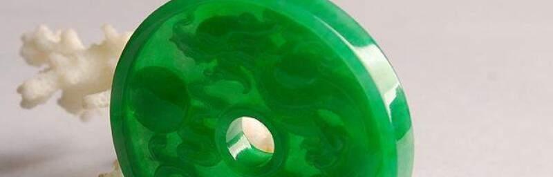 翡翠区分种水的技巧（了解翡翠水种的关键指标及辨识方法）  第1张