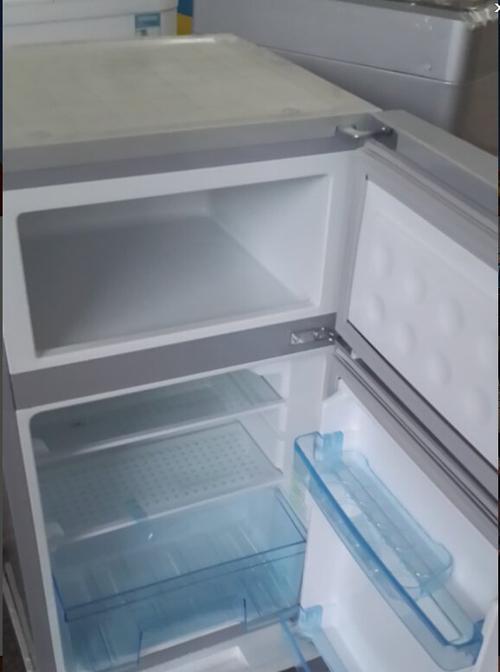 如何判断冰箱是否漏氟（一起来学习冰箱漏氟的判断方法吧）  第1张
