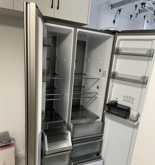 冰箱抽真空的方法（快速有效的食品保鲜技巧）  第1张