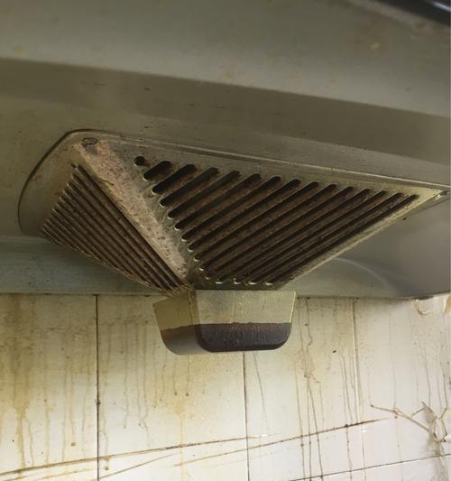 现代油烟机自动清洗方法（实现厨房清洁无忧的关键技术及操作指南）  第1张