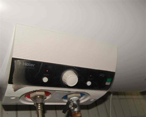 解决热水器风冷故障的有效方法（快速排除热水器风冷故障的关键步骤）  第2张