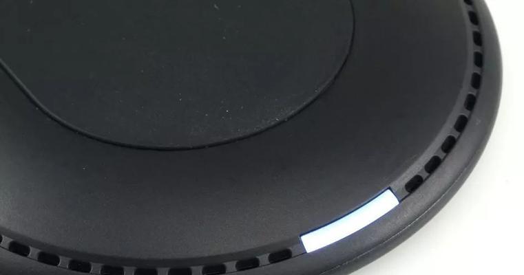 显示器自动待机闪灯解决方法（避免显示器闪灯的简单技巧）  第1张