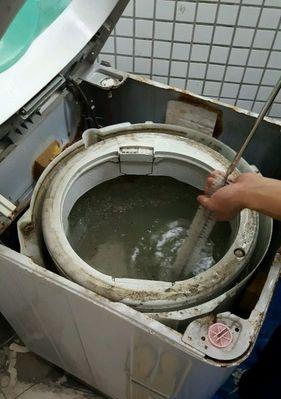 如何正确清洗黄岩大型油烟机（掌握清洗技巧）  第2张