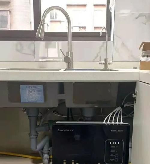 净水器排污水管道的安装方法（实用操作指南）  第1张