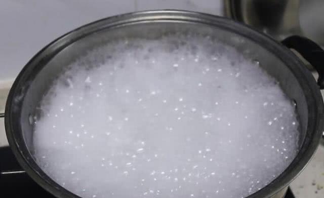 如何解决电饭煲煮烂稀饭的问题（掌握正确的煮饭技巧）  第2张