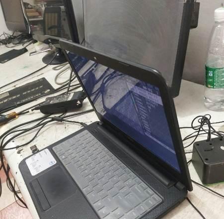 笔记本电脑屏幕碎了，原因和解决方法剖析（深入探讨笔记本电脑屏幕碎裂的原因及修复方法）  第2张