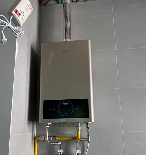 燃气热水器安全问题的解析（了解燃气热水器的安全性及使用前的注意事项）  第3张