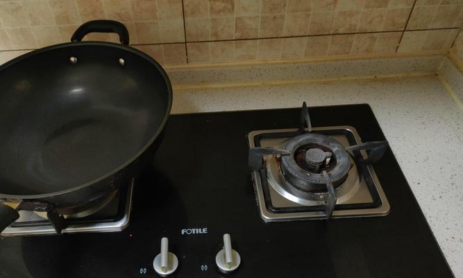 燃气灶电池消耗的原因及解决方法（探究燃气灶电池消耗的原因和提高电池使用寿命的方法）  第2张