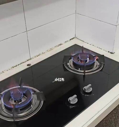 解决燃气灶小火问题的有效方法（燃气灶调节阀故障导致的小火现象及处理方法）  第2张