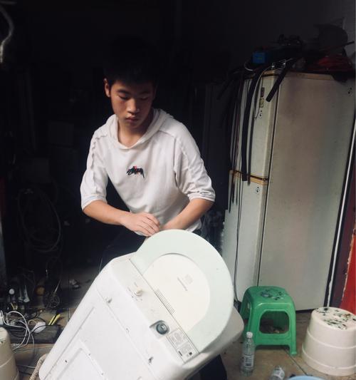 空调被烧了怎么修理（解决空调烧毁问题的有效方法）  第2张