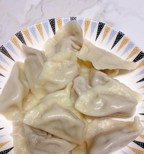 正宗牛肉饺子馅怎么做？有哪些步骤和技巧？  第1张