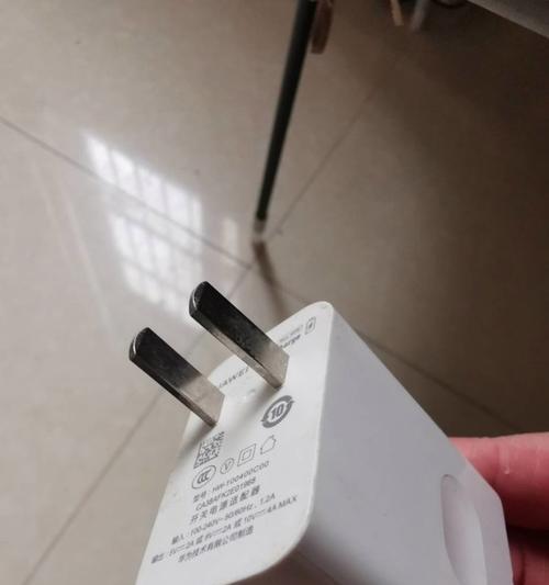 手机充电器防偷神器的使用方法是什么？  第2张