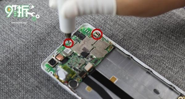 手机上壳堵孔支架拆卸方法是什么？拆卸过程中可能会遇到哪些问题？  第3张