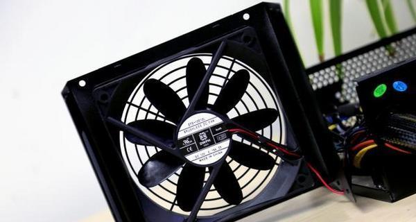 电脑电源风扇钻孔方法是什么？需要注意什么？  第1张