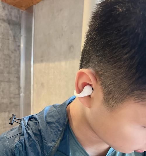 蓝牙耳机如何佩戴才能舒适又时尚？  第1张